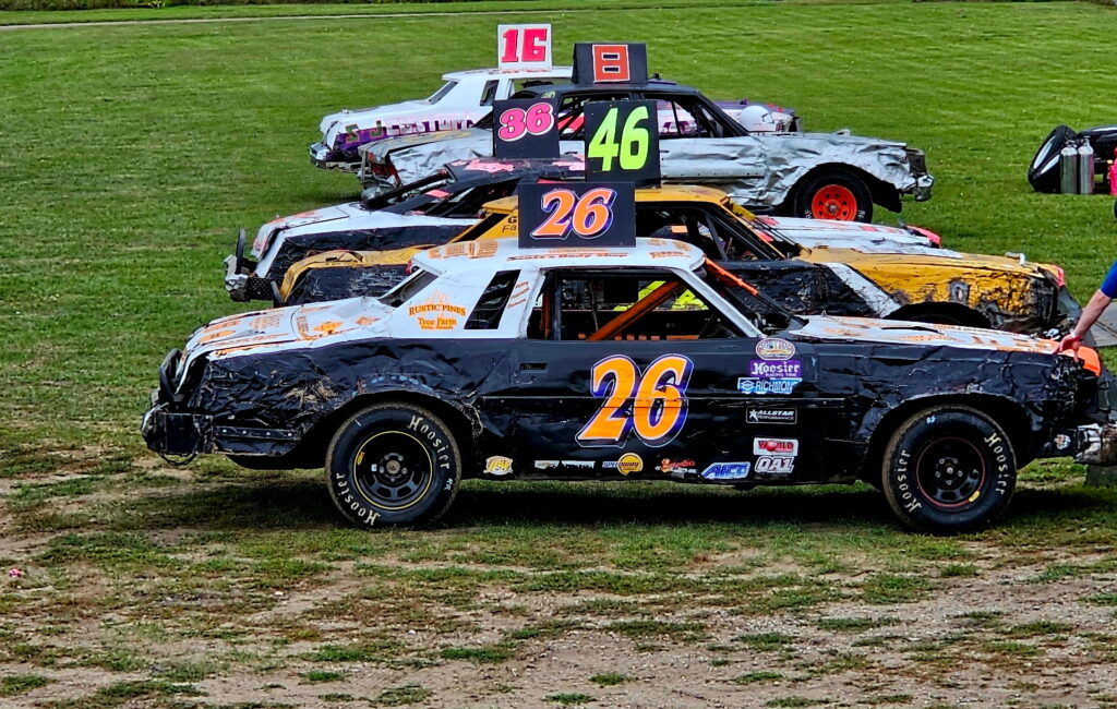$5,000 to Win V8 Class Enduro Racing Southern Minnesota Promotions Krohnberg's Racing Team. 